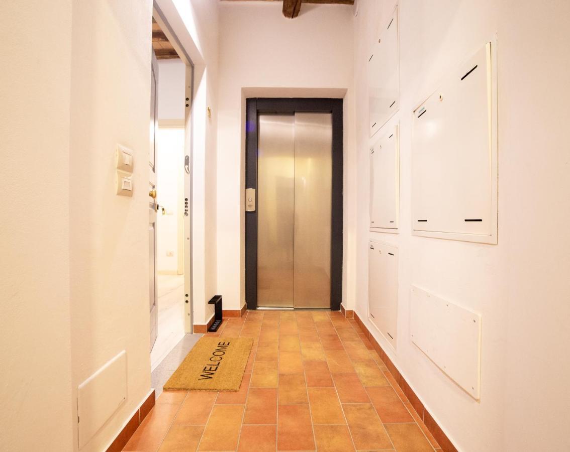 Chic Apartment In The Historic Center Of Perugia Exterior photo